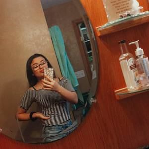 Meet your Posher, Alana